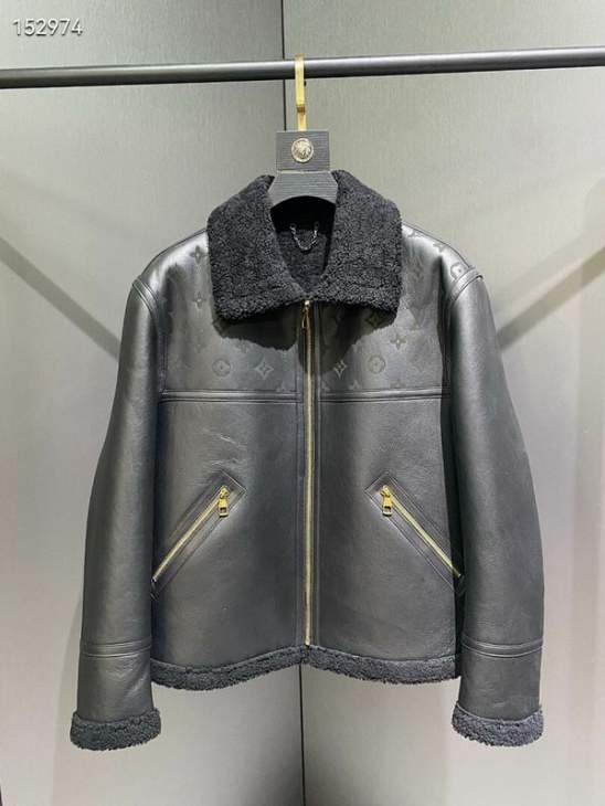 Picture of Louis Vuitton Jackets _SKULVsz46-5626yr13131506